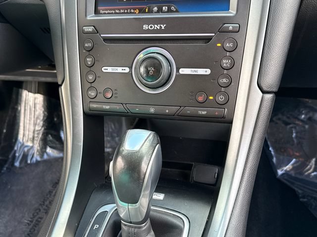 Used 2016 Ford Fusion Energi Titanium FWD image 27