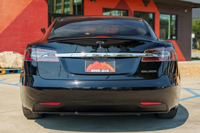Used 2021 Tesla Model S Performance image 6
