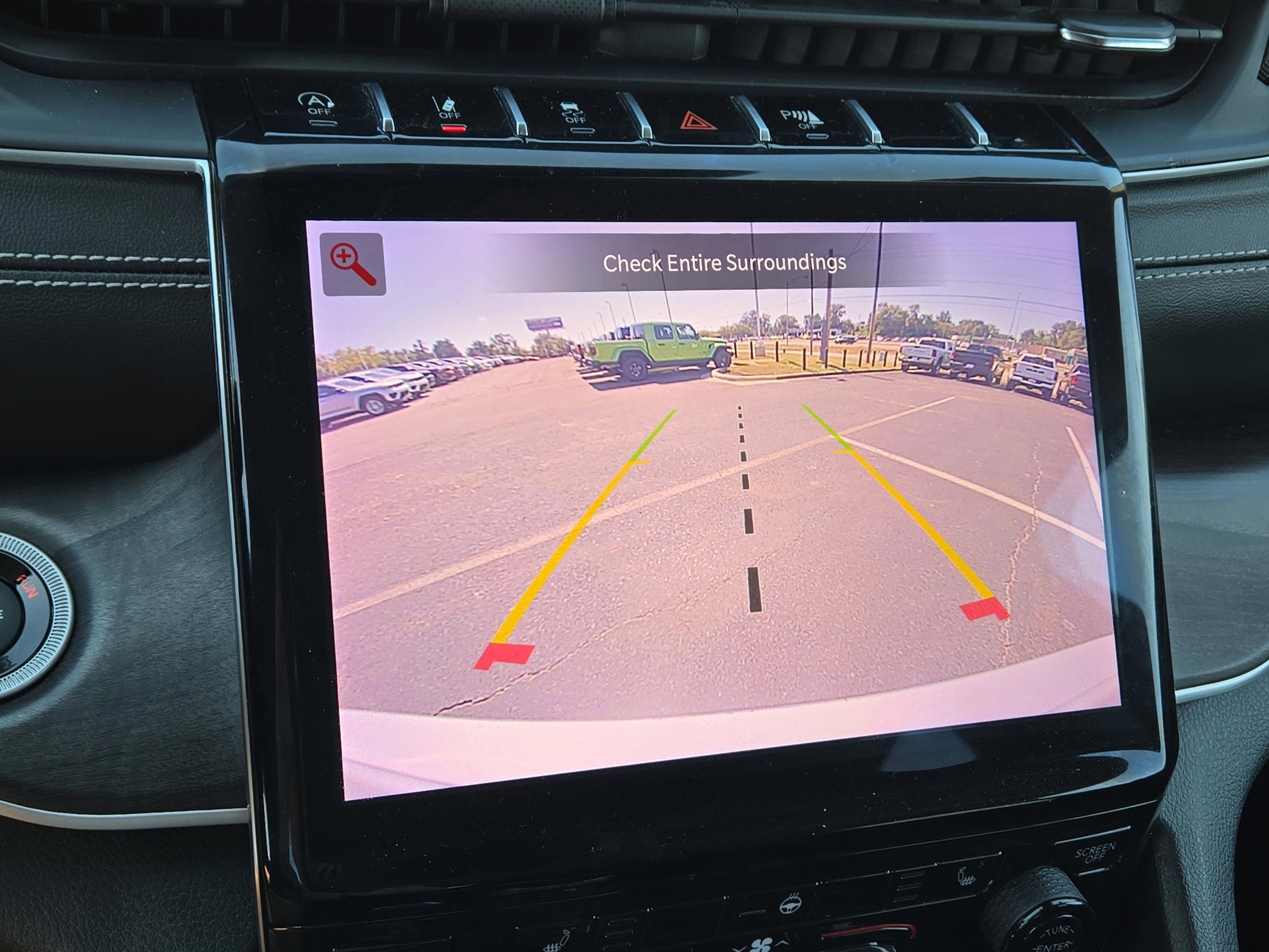 Used 2023 Jeep Grand Cherokee L Limited image 27