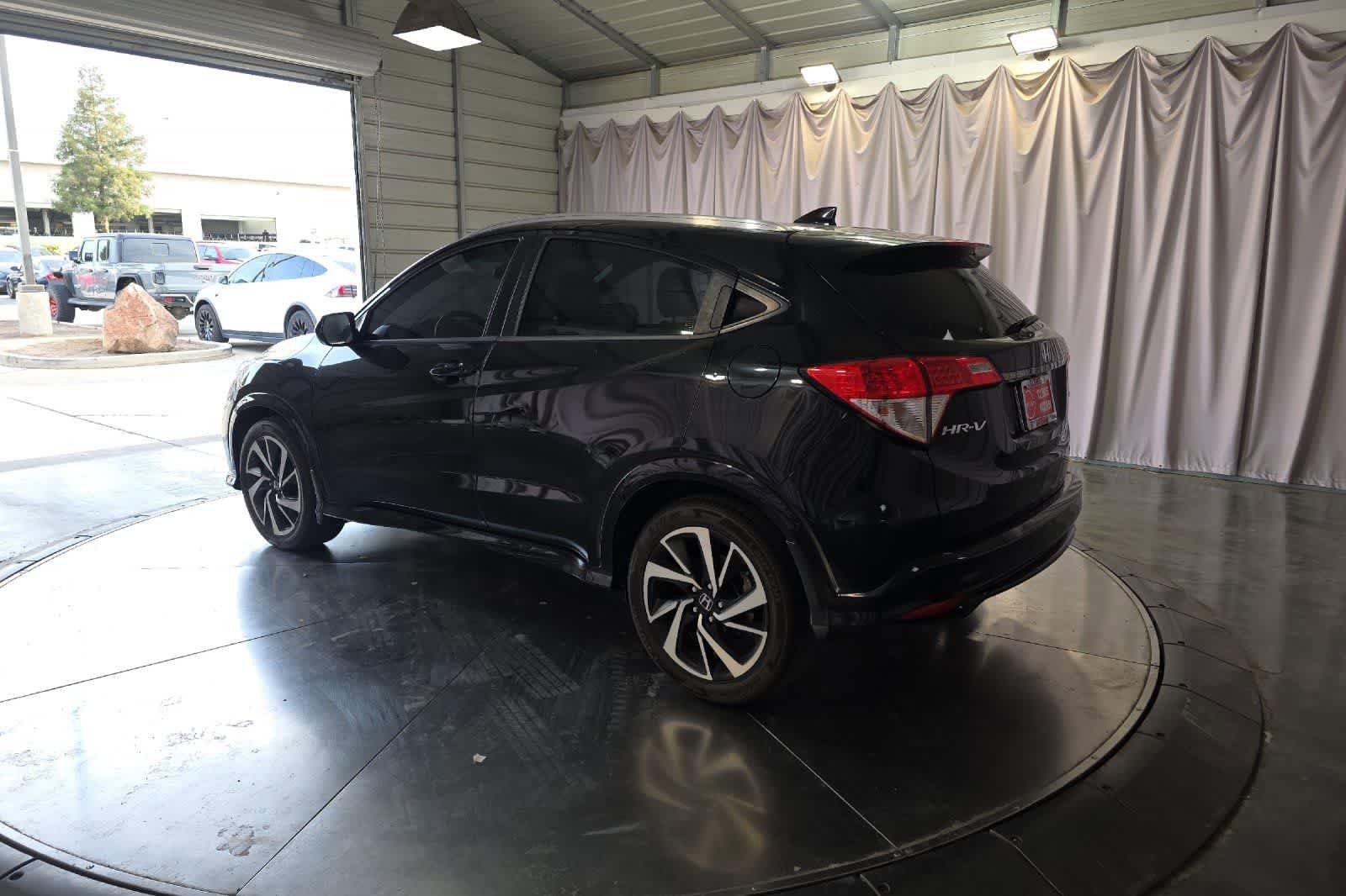 Used 2020 Honda HR-V Sport image 7