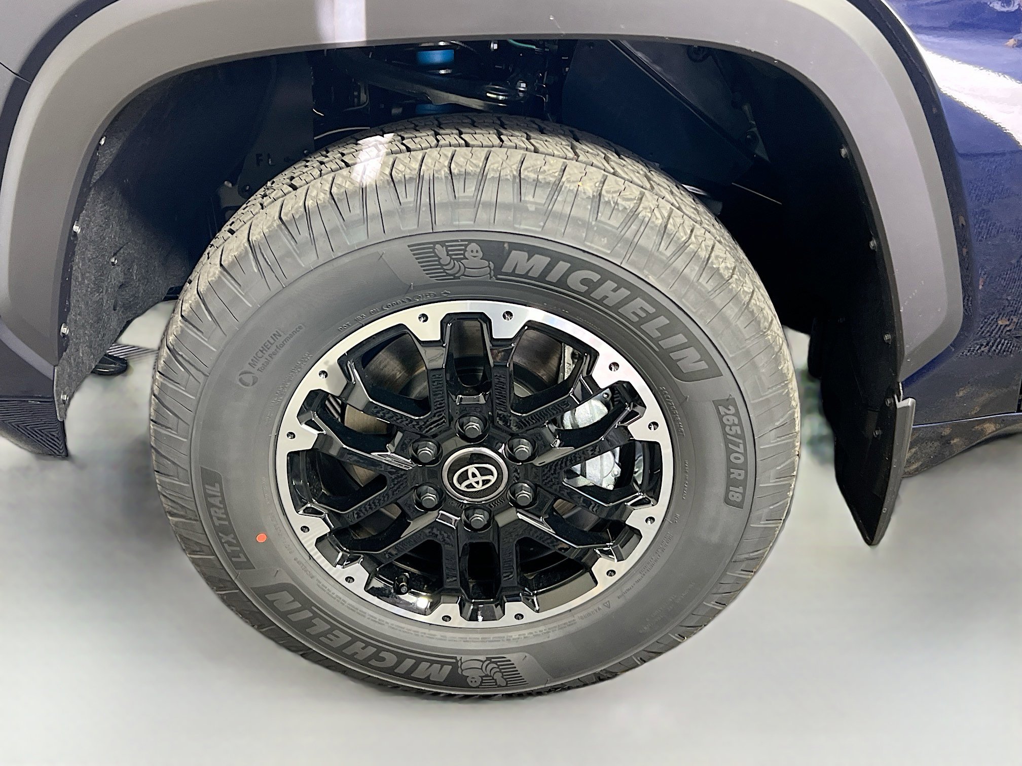 New 2026 Toyota Tundra SR5 image 13