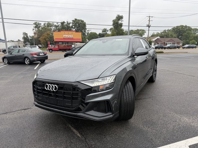 Used 2023 Audi Q8 Prestige w/ Prestige Package AWD/4WD image 2