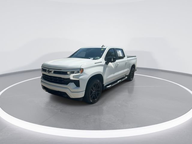 Used 2023 Chevrolet Silverado 1500 RST w/ Convenience Package II AWD/4WD image 3