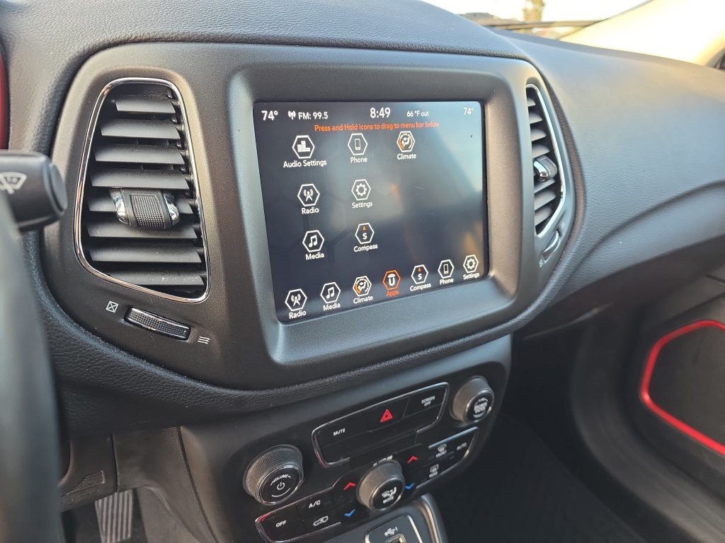 Used 2019 Jeep Compass Trailhawk AWD/4WD image 23