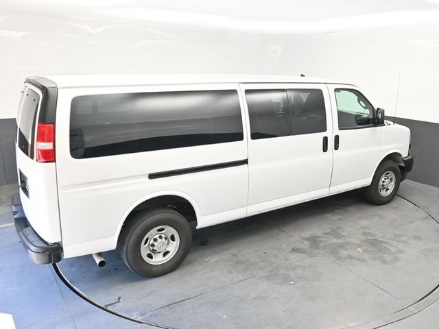 Used 2024 Chevrolet Express 3500 LS RWD image 31
