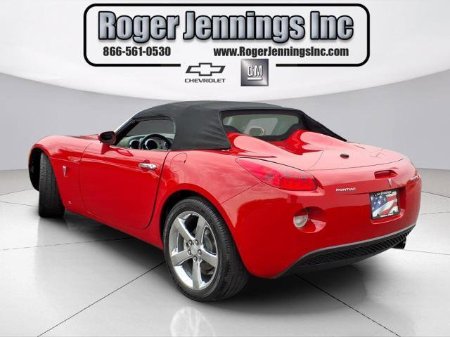 Used 2006 Pontiac Solstice Convertible w/ Premium Package image 3
