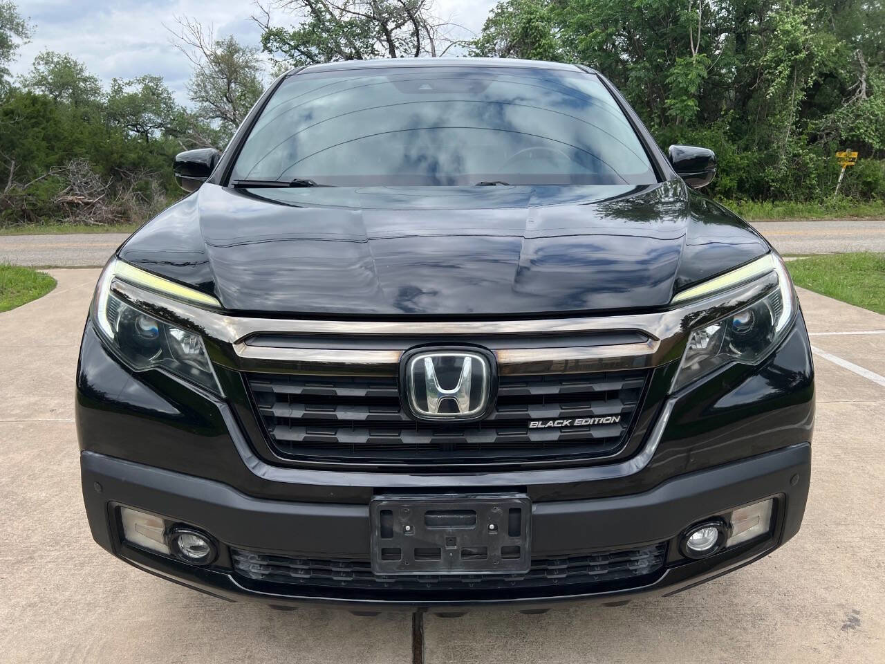 Used 2017 Honda Ridgeline Black Edition image 3