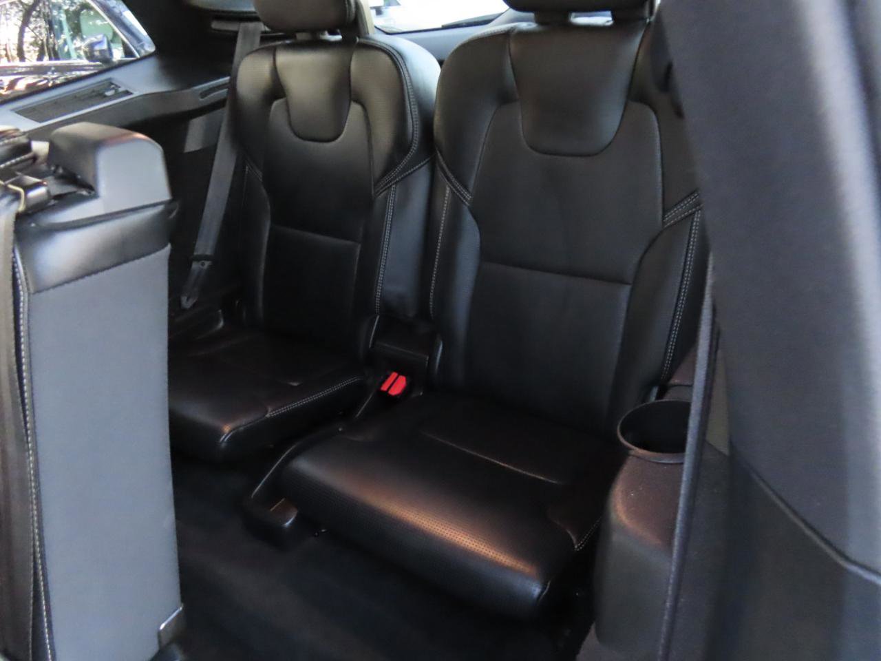 Used 2018 Volvo XC90 T6 Inscription w/ Convenience Package image 11