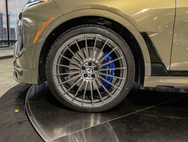 New 2026 BMW ALPINA XB7 AWD/4WD image 7