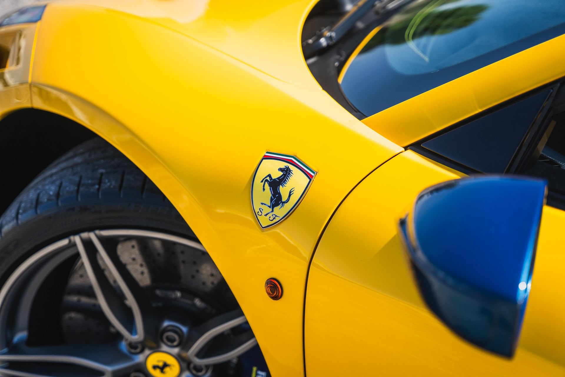 Used 2015 Ferrari 458 Speciale A RWD image 21