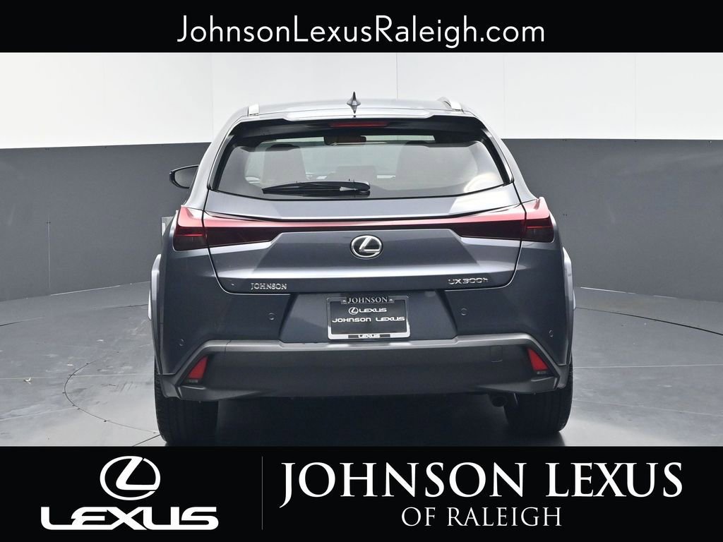 New 2026 Lexus UX 300h FWD image 8