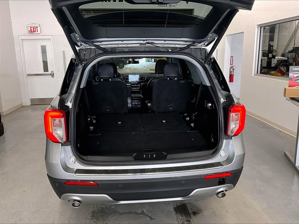 Used 2023 Ford Explorer Limited w/ Equipment Group 301A image 36
