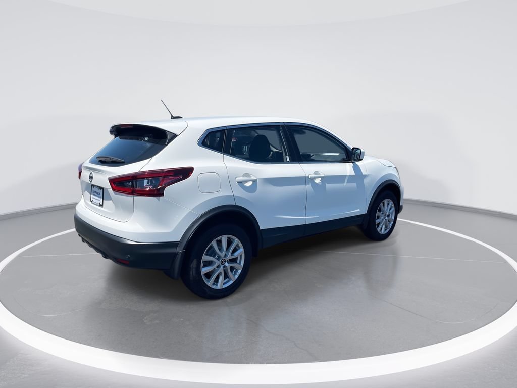 Used 2022 Nissan Rogue Sport S FWD image 8
