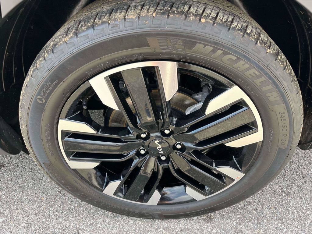 Used 2024 Kia Telluride SX w/ Towing Package AWD/4WD image 38
