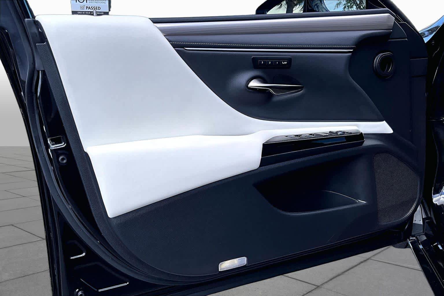 Certified 2023 Lexus ES 350 F Sport w/ Accessory Package (Z2) FWD image 20