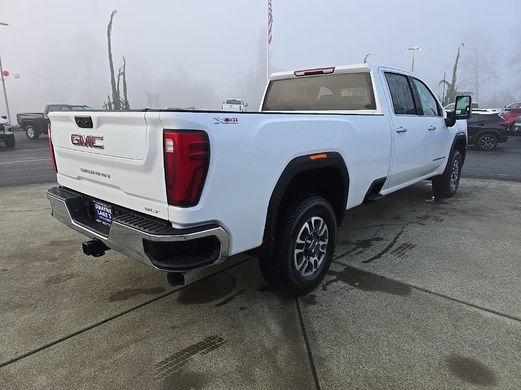 Used 2025 GMC Sierra 3500 SLT w/ X31 Off-Road Package image 6