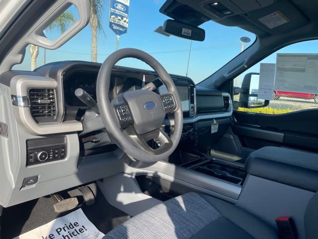 New 2026 Ford F250 XLT w/ XLT Premium Package image 9