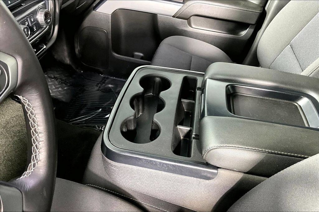 Used 2018 Chevrolet Silverado 1500 LT w/ All Star Edition AWD/4WD image 17