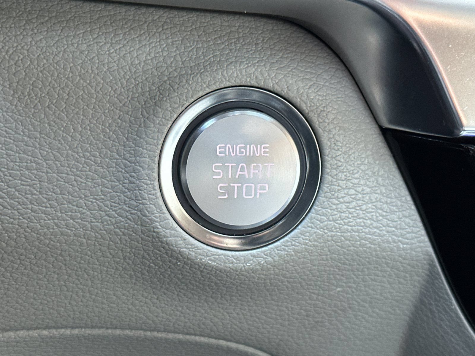 Used 2020 Kia Telluride SX w/ SX Prestige Package AWD/4WD image 30