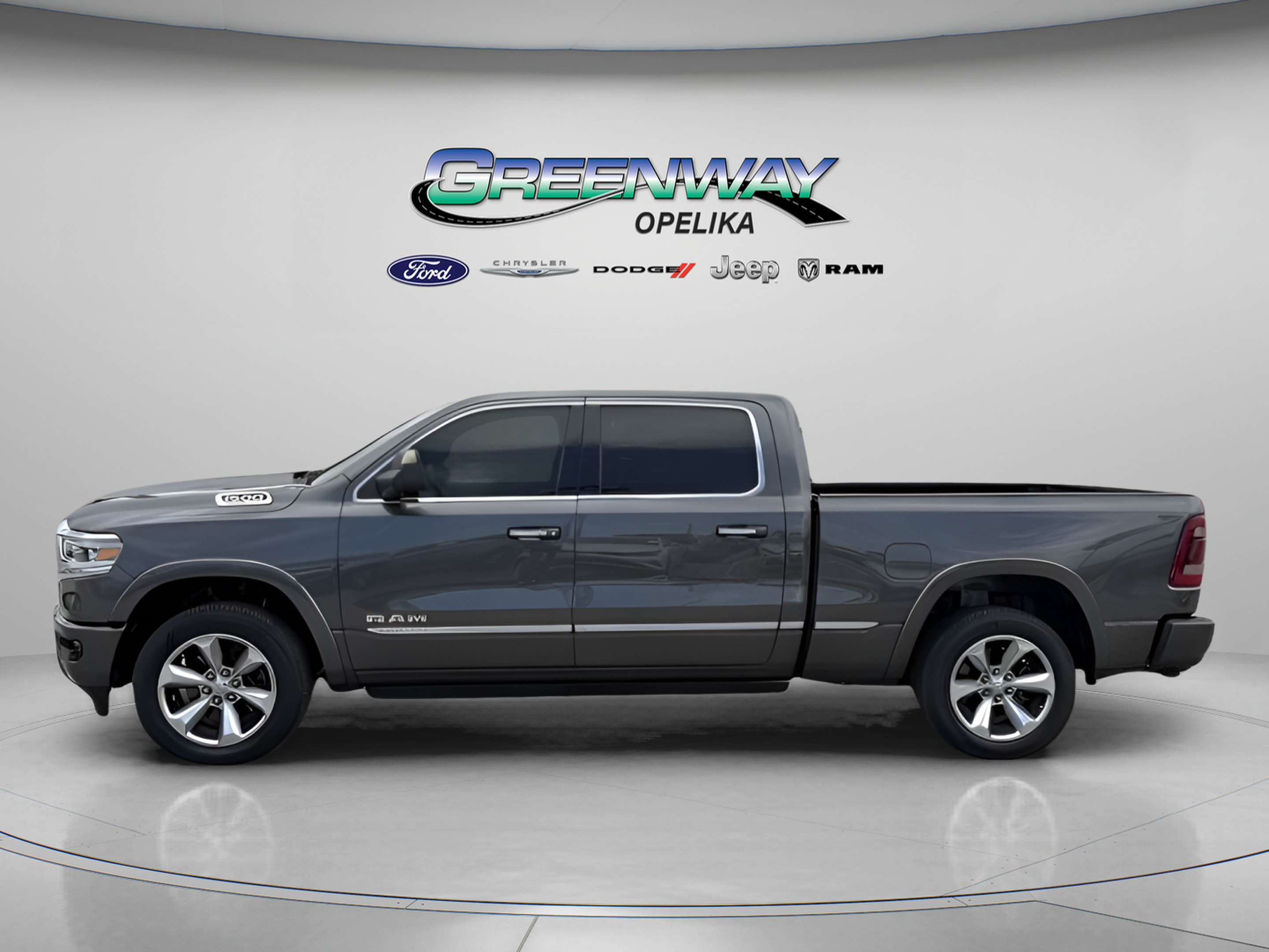 Used 2021 RAM 1500 Limited w/ Bed Utility Group AWD/4WD image 2