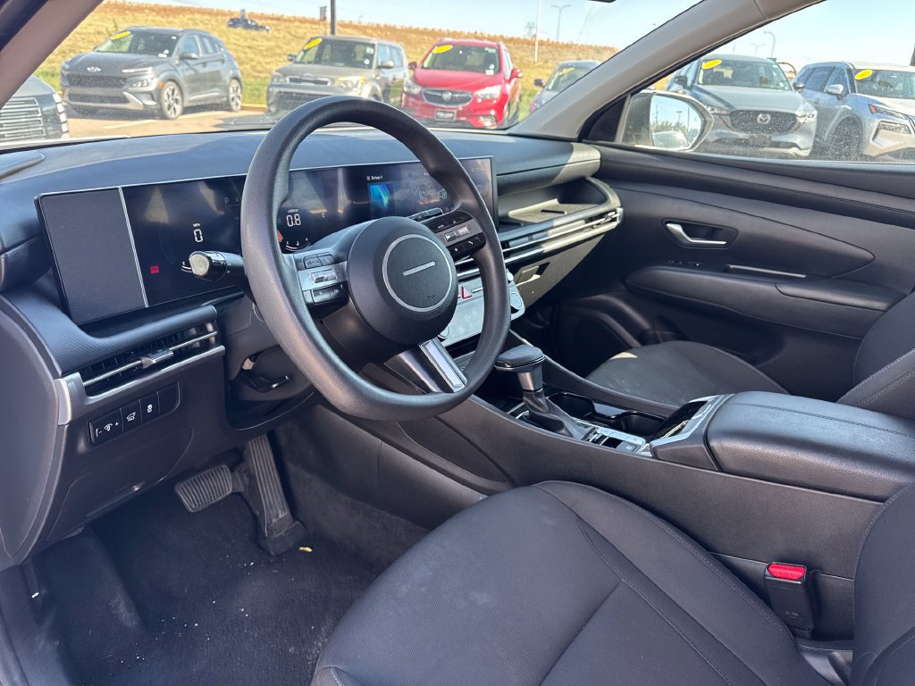 Used 2025 Hyundai Tucson SEL AWD/4WD image 24