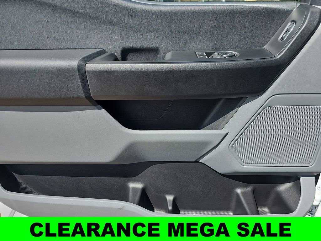 New 2025 Ford F250 XL w/ FX4 Off-Road Package image 27
