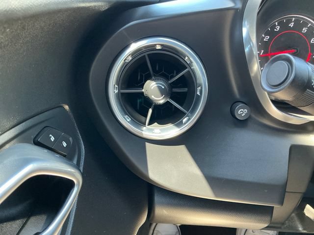 Used 2019 Chevrolet Camaro LT RWD image 24