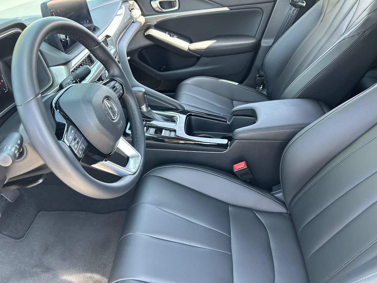 Certified 2026 Acura Integra FWD image 30