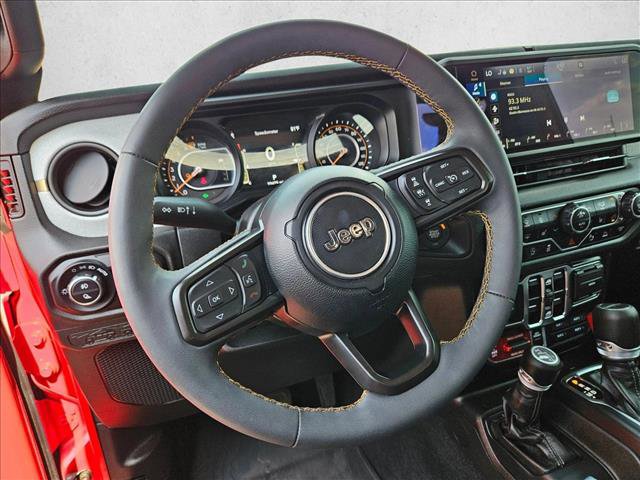 Used 2024 Jeep Gladiator Sport AWD/4WD image 12