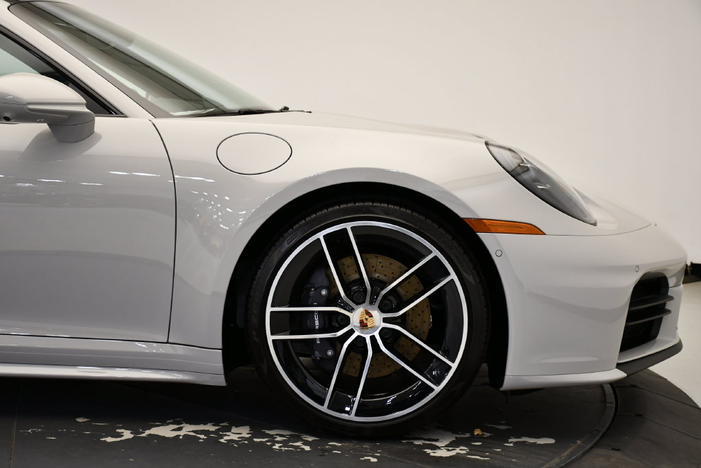 Certified 2026 Porsche 911 Carrera RWD image 15