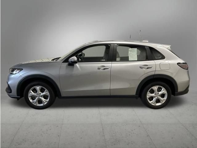 Certified 2024 Honda HR-V LX image 3