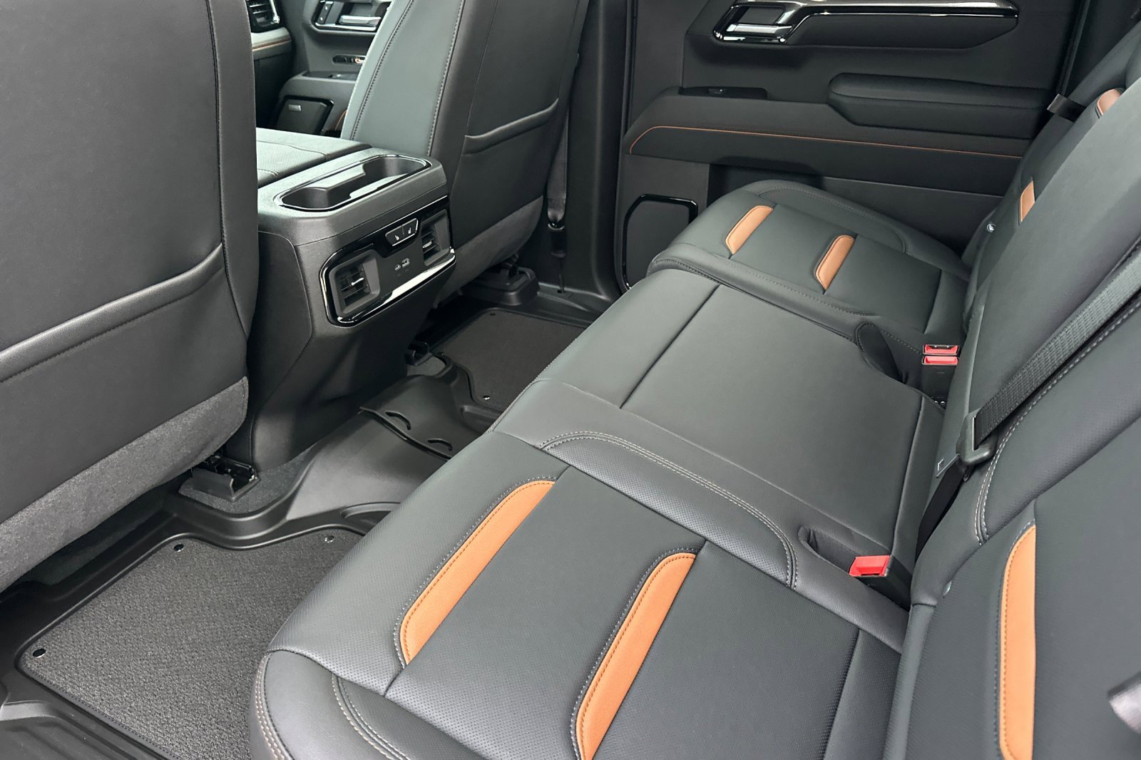 New 2025 GMC Sierra 1500 AT4 w/ AT4 Premium Package image 13