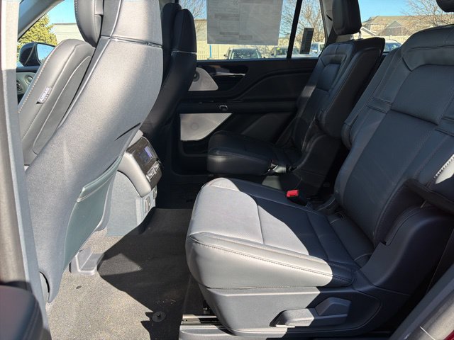 New 2026 Lincoln Aviator Reserve AWD/4WD image 14