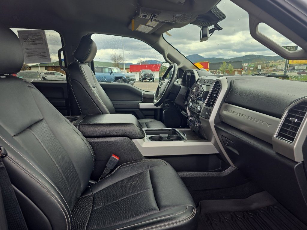 Used 2020 Ford F250 Lariat w/ Lariat Ultimate Package AWD/4WD image 25
