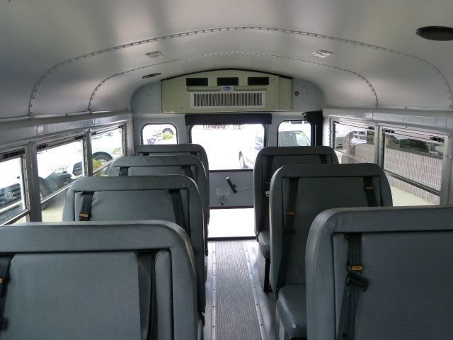 Used 2007 Chevrolet Express 3500 w/ School Bus Package RWD image 20