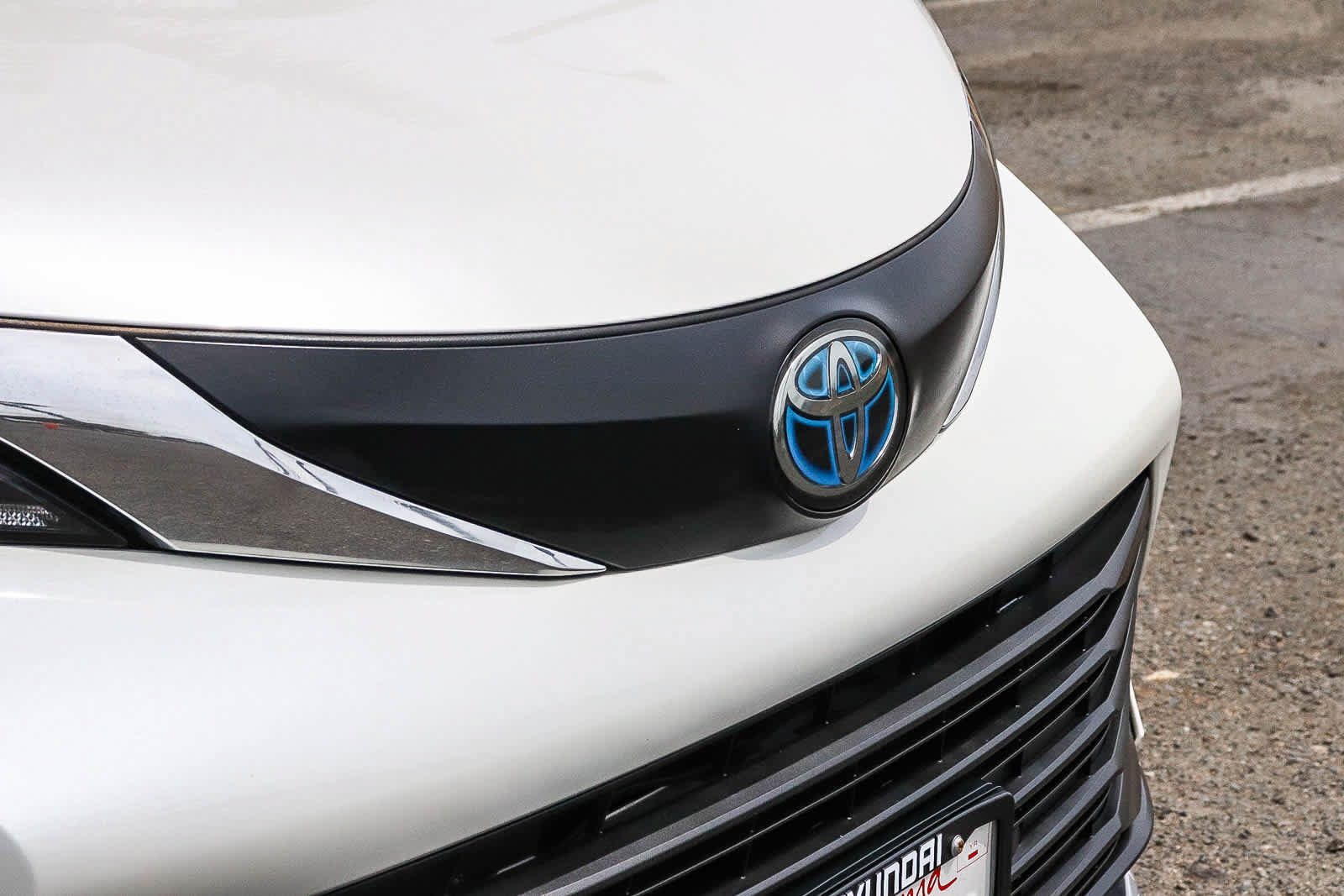 Used 2021 Toyota Sienna XLE w/ XLE Plus Package FWD image 6