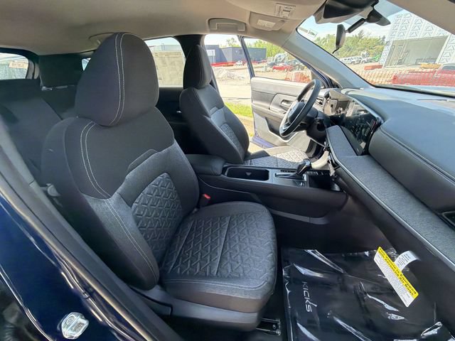 New 2026 Nissan Kicks SV w/ Charging Package FWD image 23