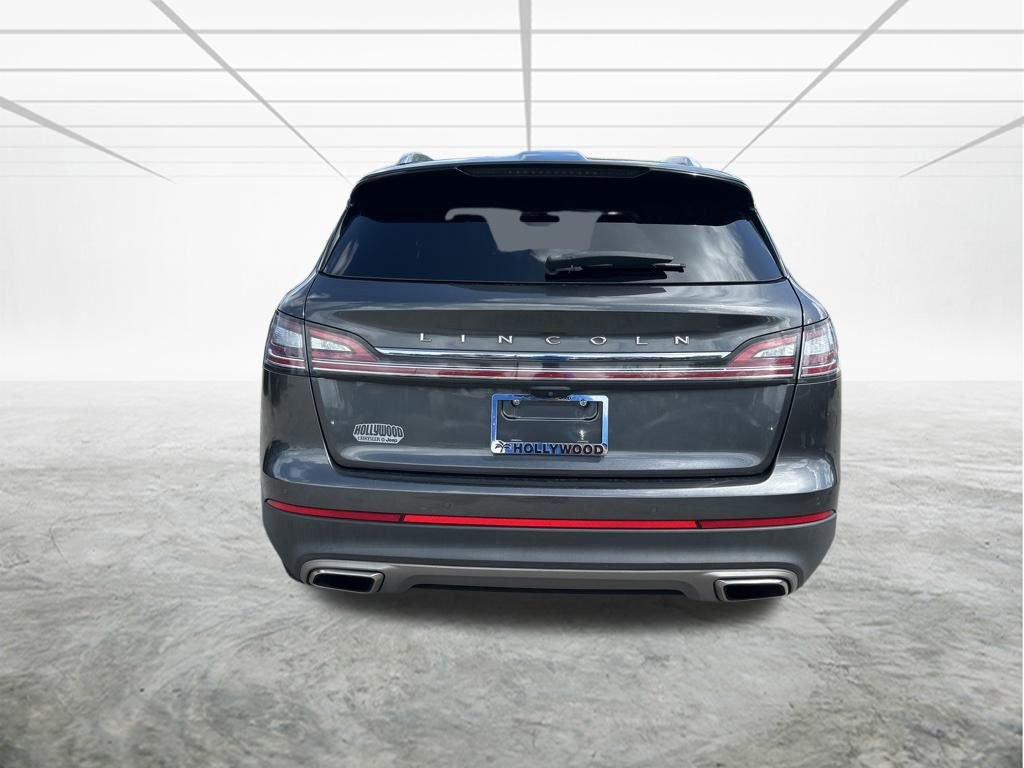 Used 2020 Lincoln Nautilus FWD image 5
