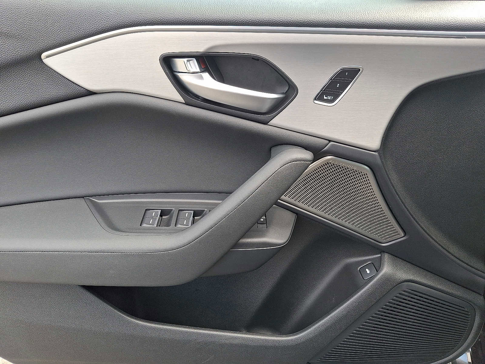 Certified 2025 Acura TLX w/ Technology Package FWD image 13
