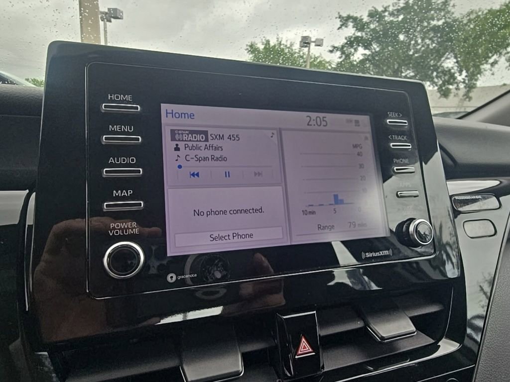 Used 2022 Toyota Camry LE image 18