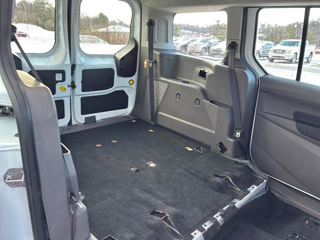 Used 2022 Ford Transit Connect XL image 18