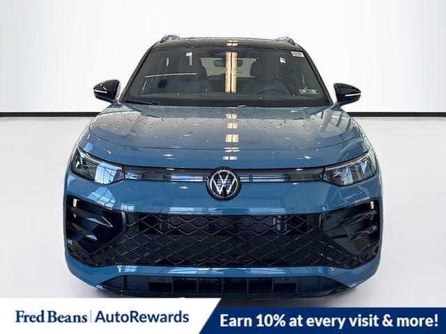 New 2026 Volkswagen Tiguan SE R-Line image 2