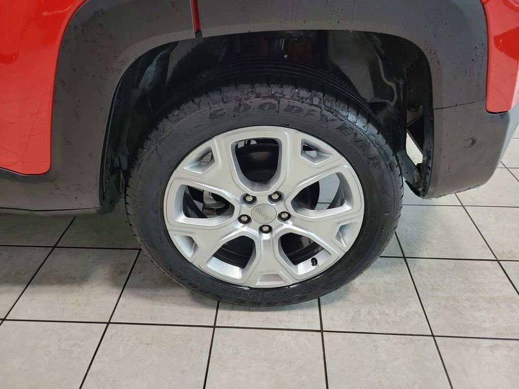 Used 2023 Jeep Renegade Limited w/ Limited Elite Group image 37