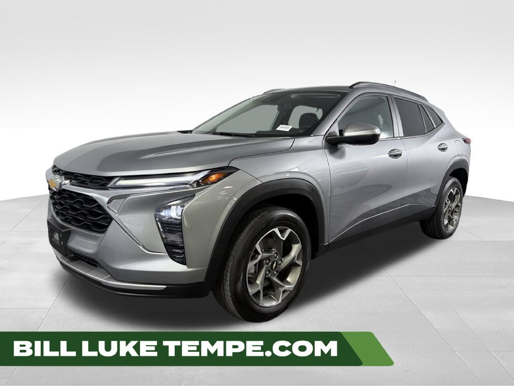 Used 2025 Chevrolet Trax LT w/ LT Convenience Package FWD image 1