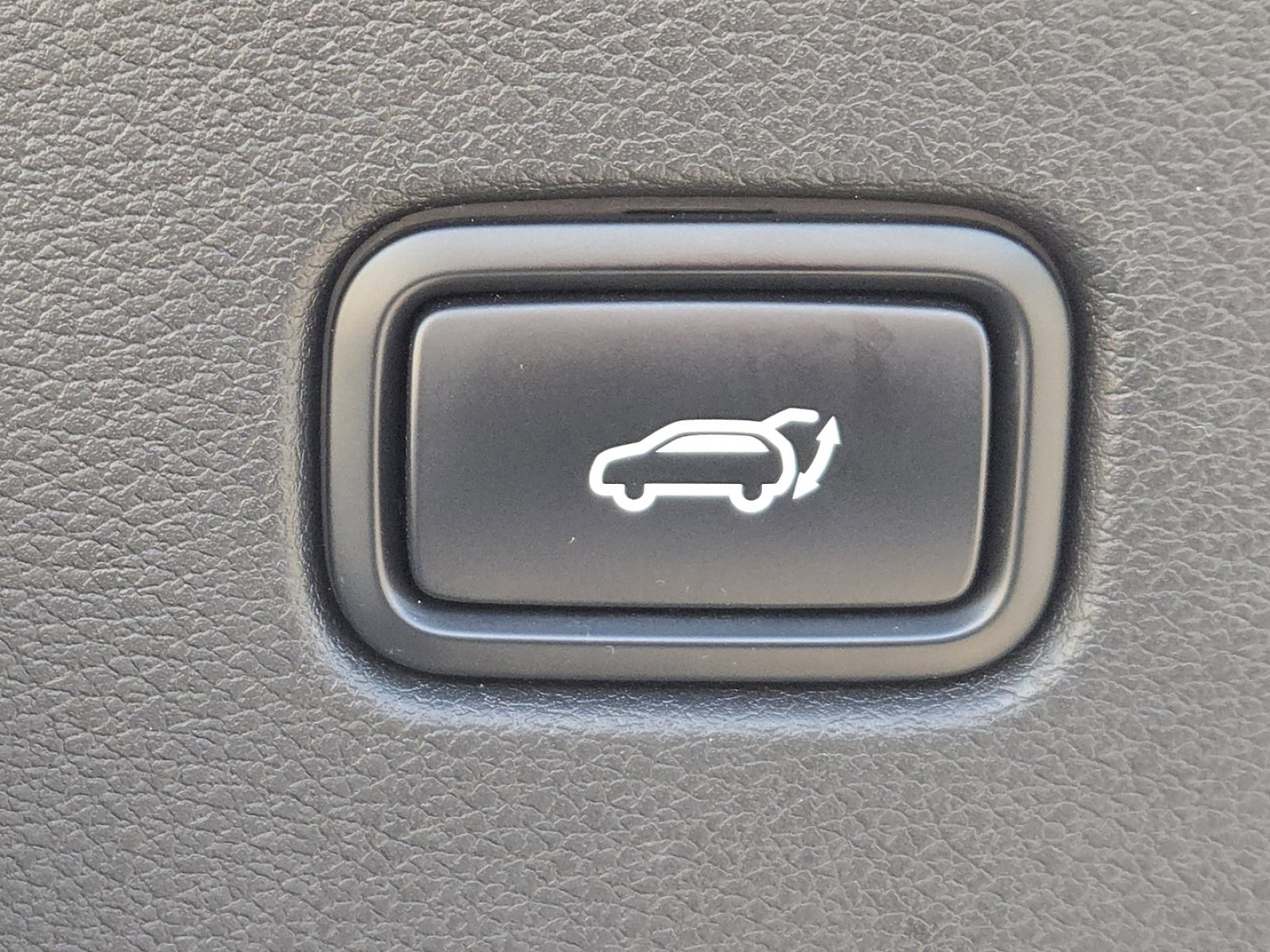 Used 2025 Kia Sportage X-Line w/ Premium Package image 24