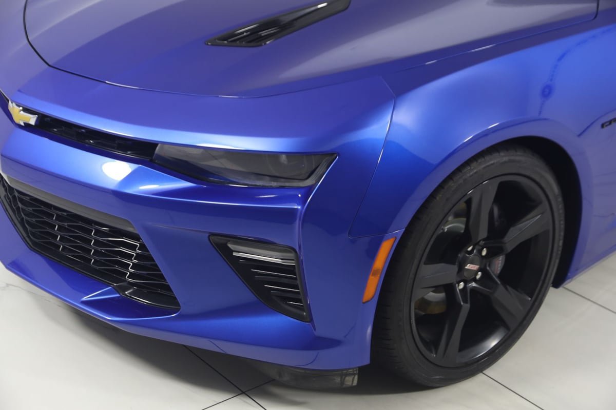 Used 2018 Chevrolet Camaro SS RWD image 65