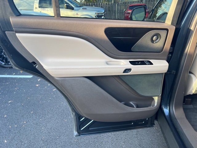 Used 2024 Lincoln Aviator Reserve w/ Elements Package Plus image 23