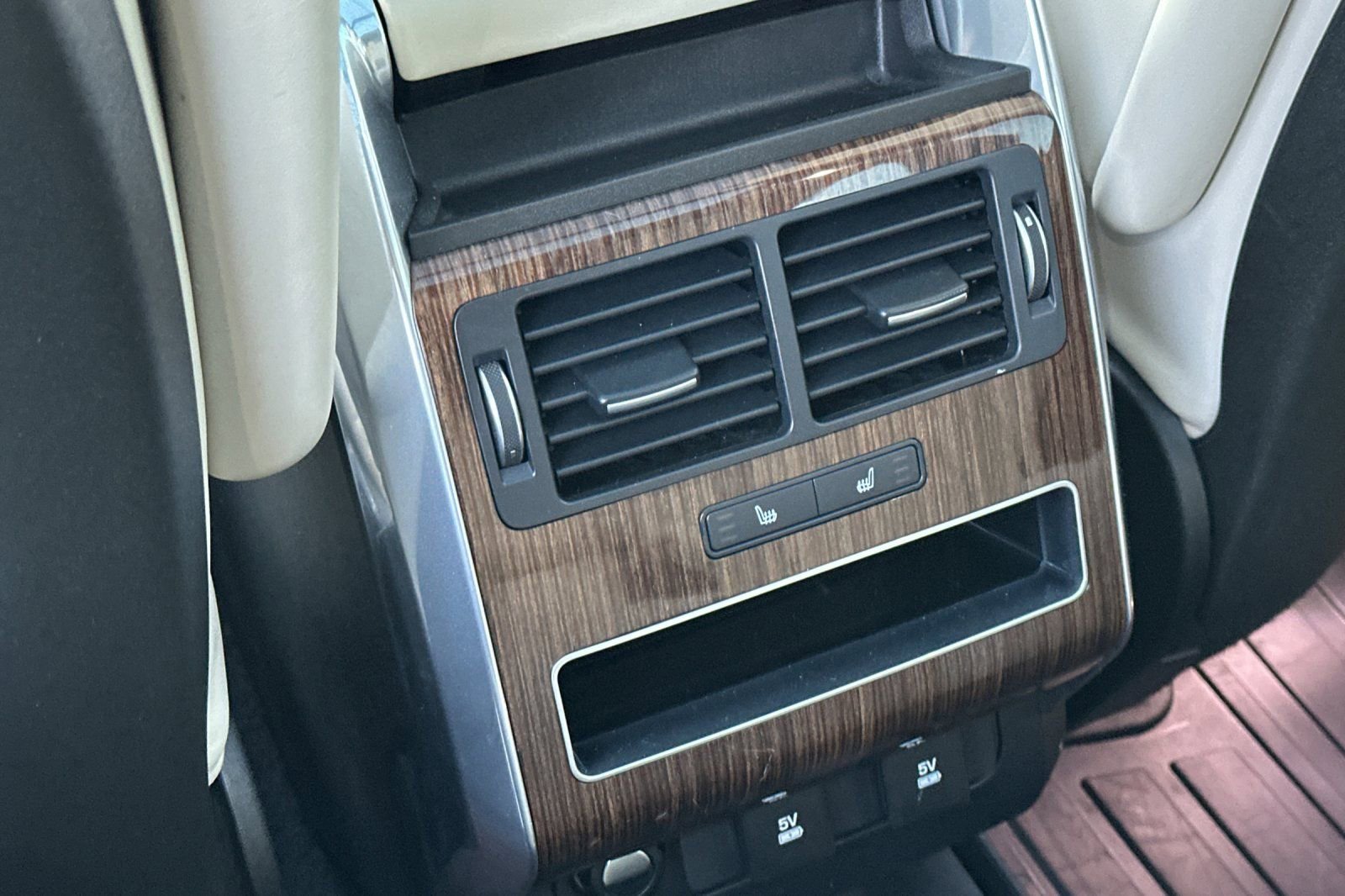 Used 2019 Land Rover Range Rover Sport HSE image 13