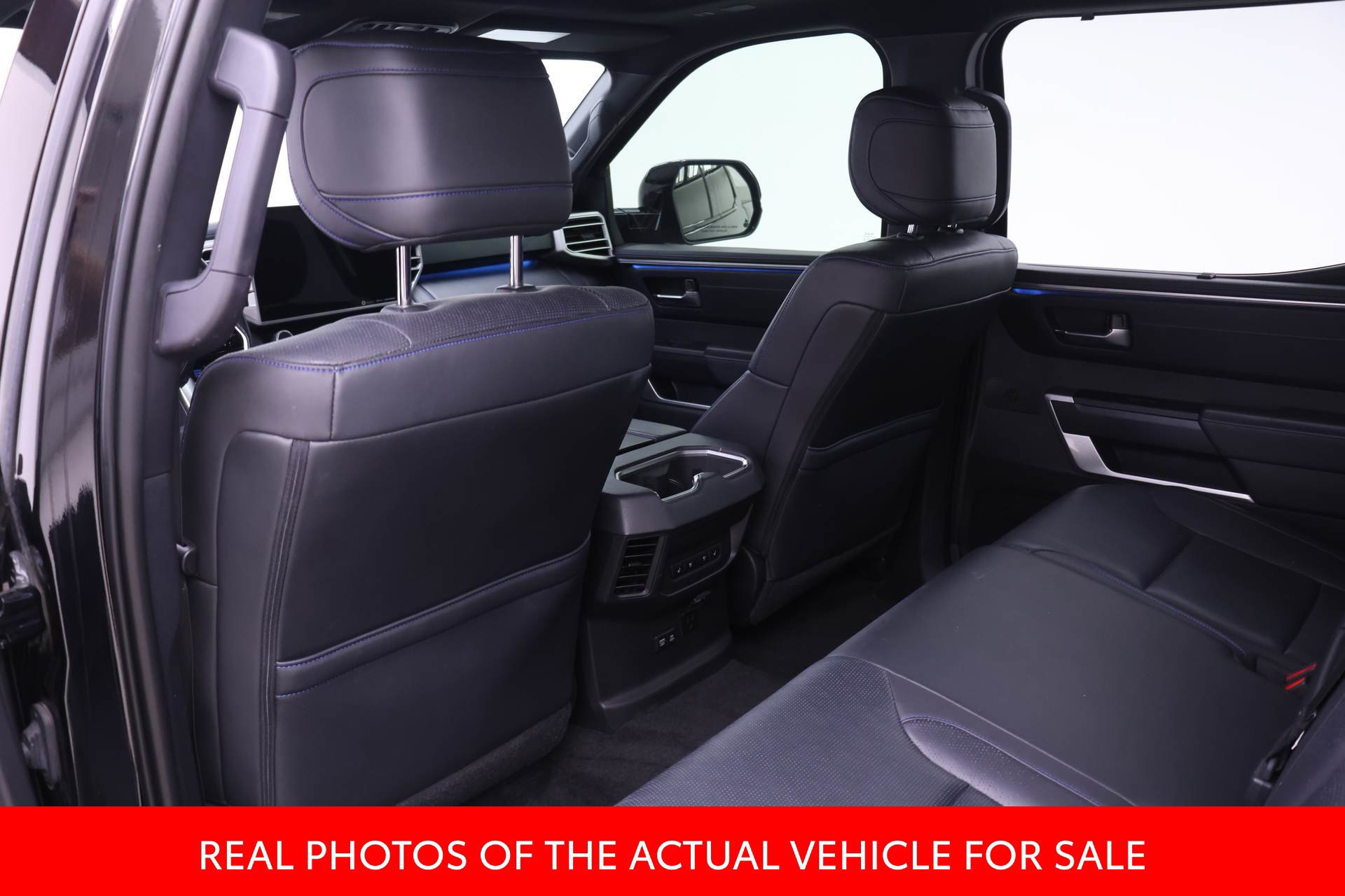 Certified 2022 Toyota Tundra Platinum w/ Advanced Package AWD/4WD image 11