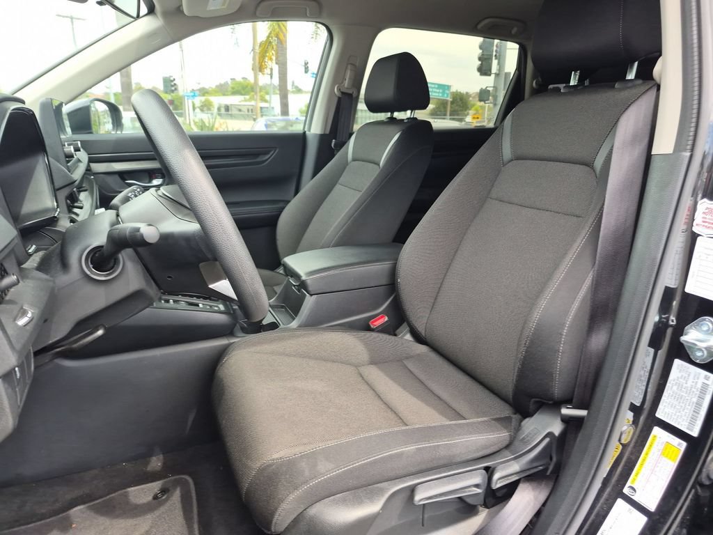 Used 2025 Honda CR-V LX image 25